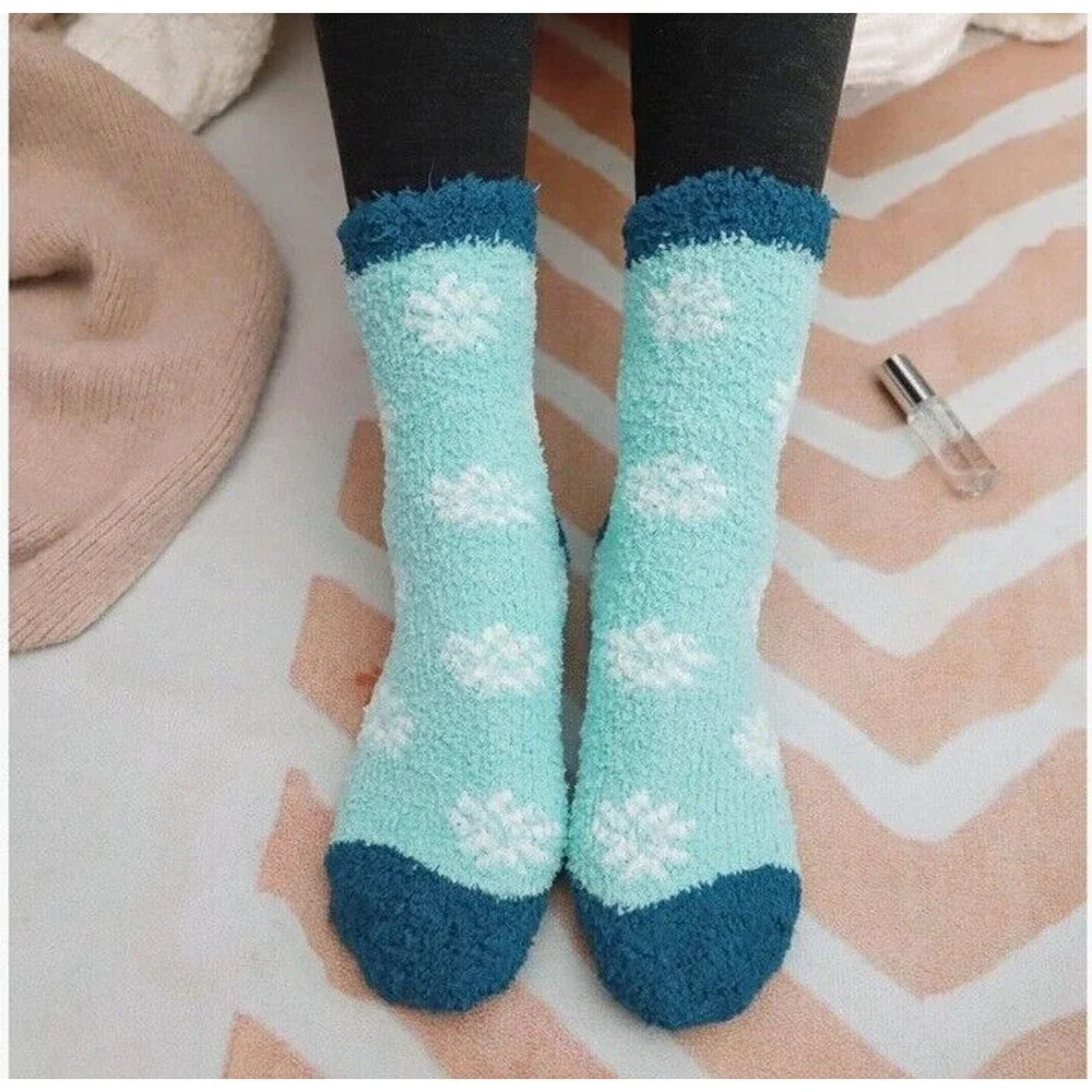 3 Pairs Women’s Fuzzy Cozy Slipper Socks Winter Warm Soft Plush Blue Size 9-11